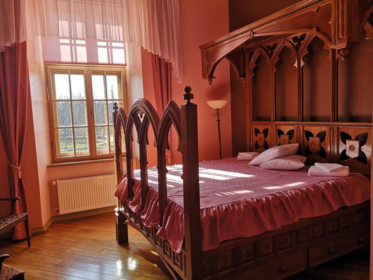 Auberge de jeunesse Dundagas Pils Extérieur photo