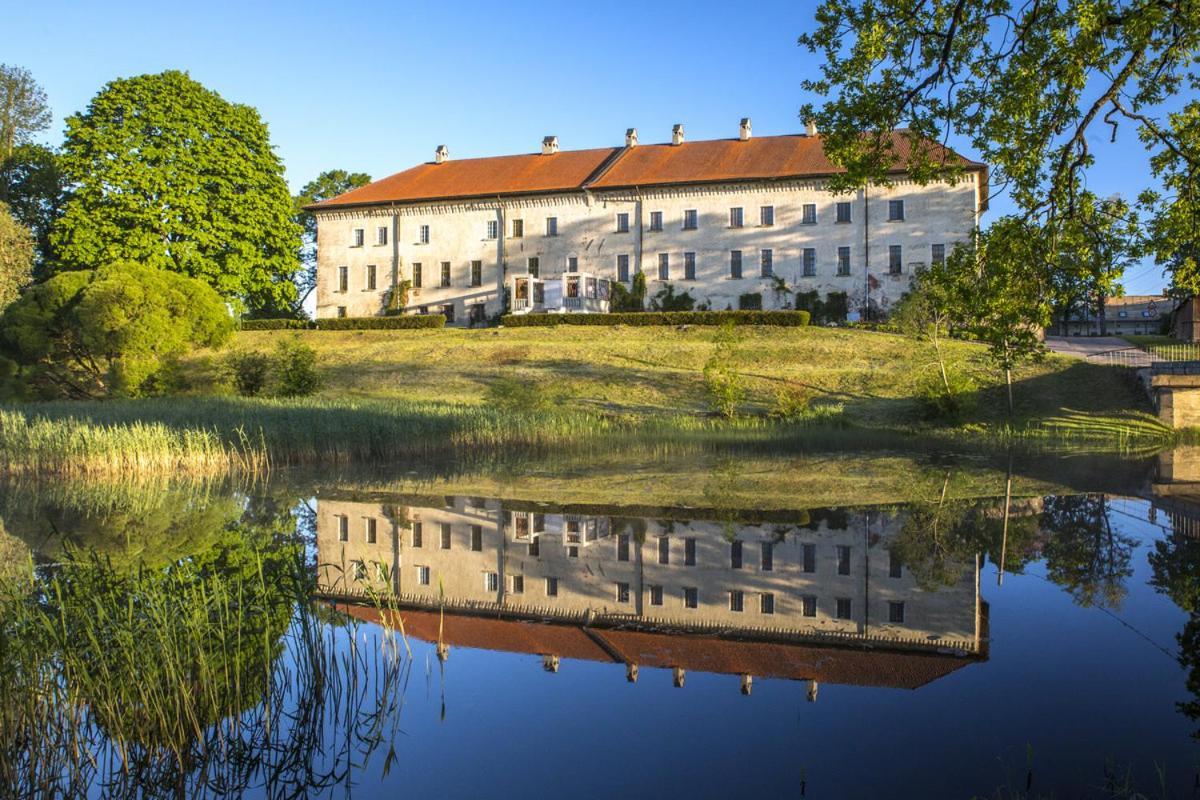 Auberge de jeunesse Dundagas Pils Extérieur photo