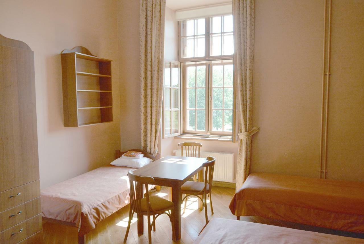 Auberge de jeunesse Dundagas Pils Extérieur photo